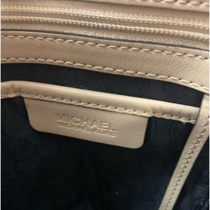 Black Micheal Kors Tote Bag